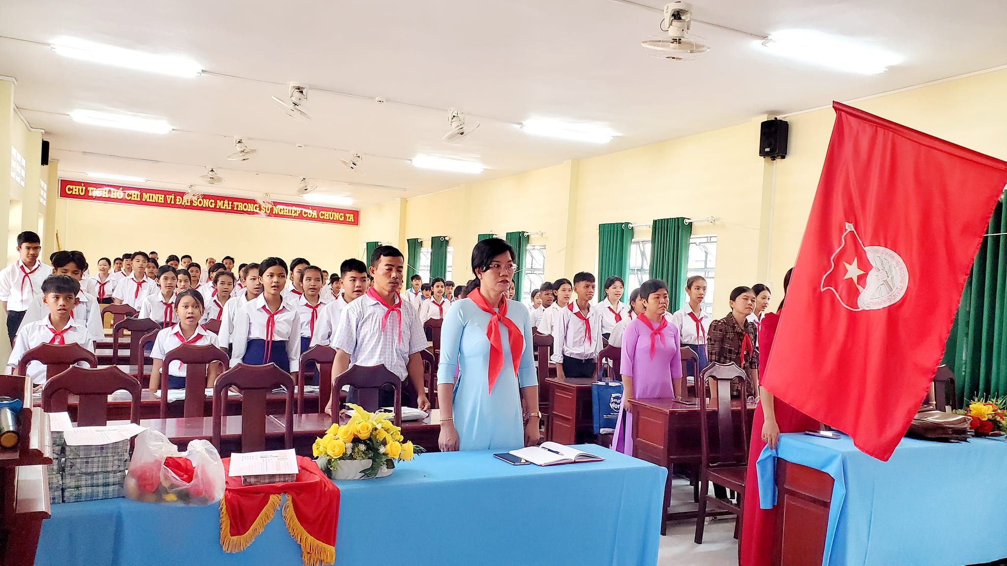 LIÊN ĐỘI TRƯỜNG THCS DTNT MỸ TÚ TỔ CHỨC ĐẠI HỘI CHÁU NGOAN BÁC HỒ